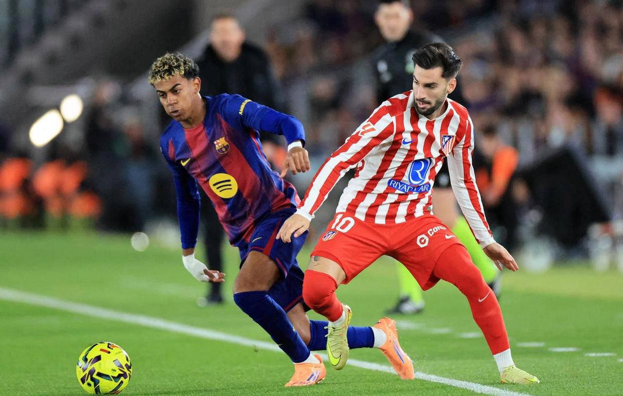 看了四年球了，在专科有一段时间刷抖音频繁给我推多...