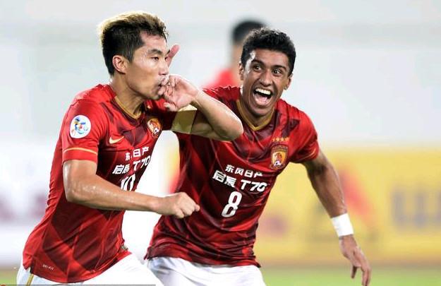 荷媒：滕哈赫可能在等待机会执教荷兰队，亦或成埃因霍温候选（荷媒：滕哈赫或待机接手荷兰队，也可能进入埃因霍温候选名单）