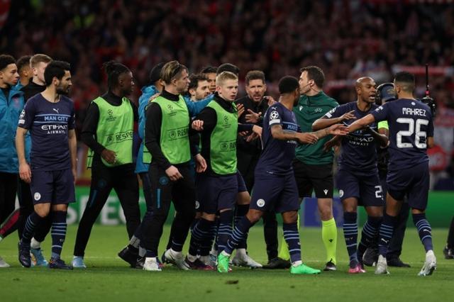 西媒：霍安·加西亚赛后一瘸一拐，但他只是累了没有任何不适