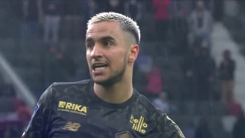 美洲杯新秀大放异彩