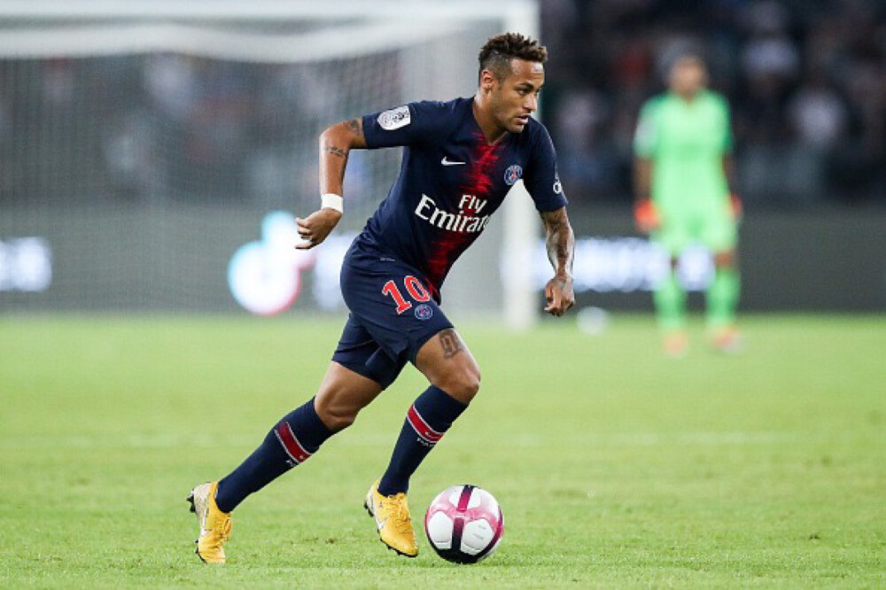 NBA杯半场：凯尔登13分，东契奇24分&詹姆斯12+8，马刺70-58领先湖人