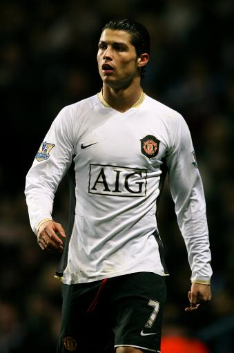 哈兰德斩获英超100球：足球把我带到了从未想象的地方