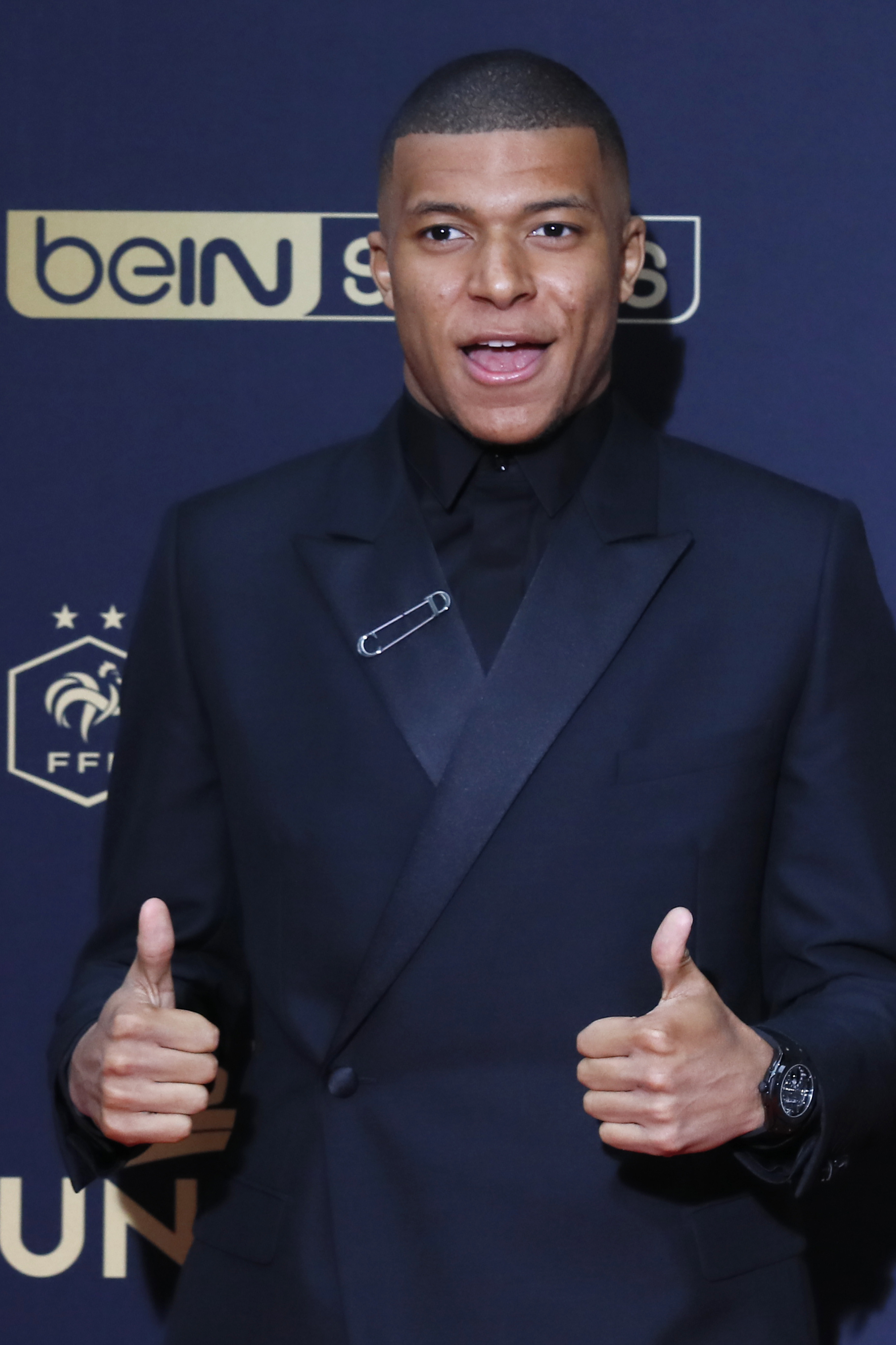 足球英超冬窗转会预算曝光，多队准备大手笔